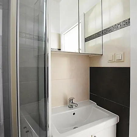 Lubomirskiego Apartament דירה *